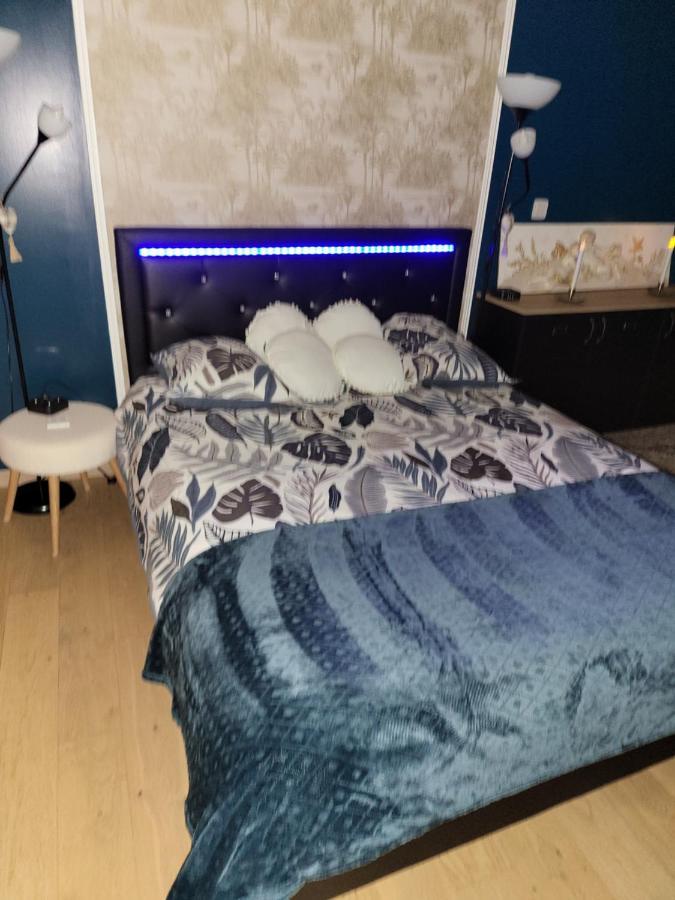 Choisy Le Jacuzzi Bed and Breakfast Eksteriør billede