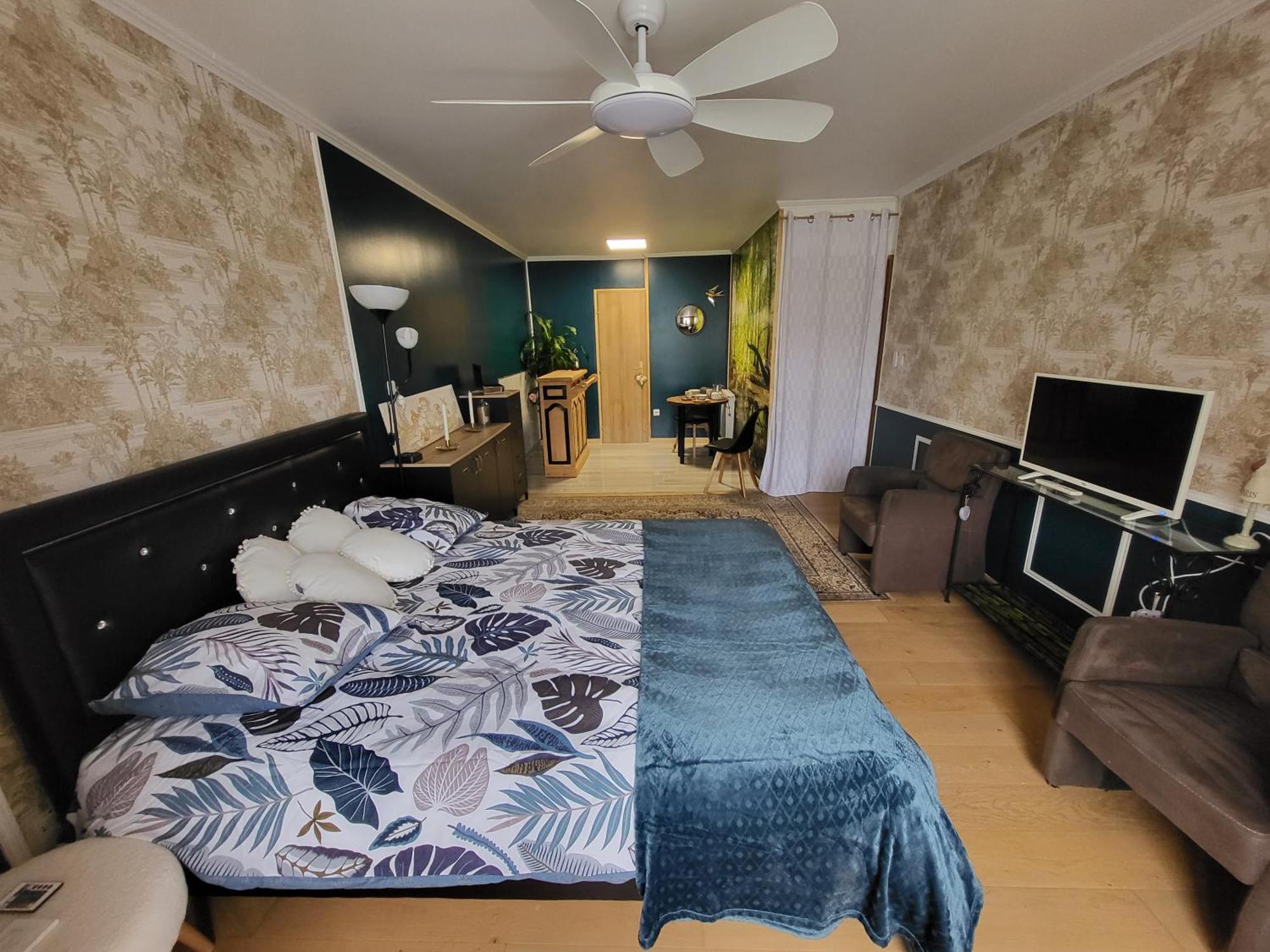 Choisy Le Jacuzzi Bed and Breakfast Eksteriør billede